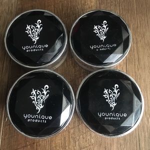 Younique mineral concealer bundle